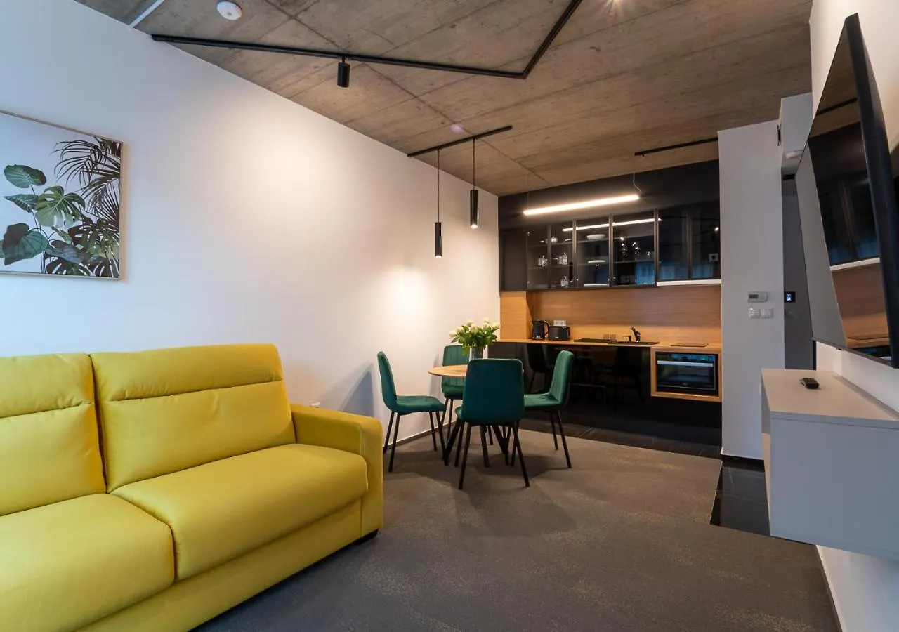 Noir Hotel - Smart Hotel Szeged 4*,