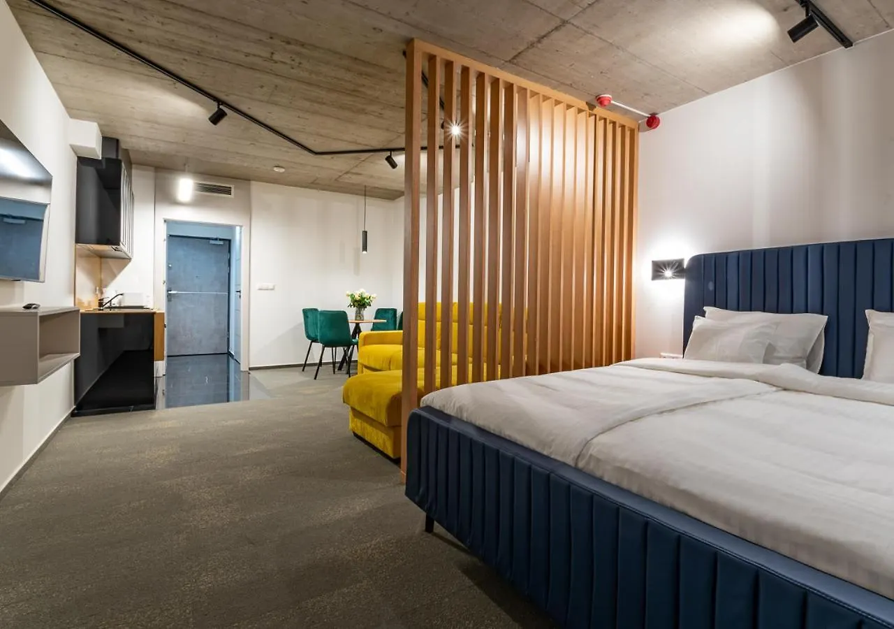 Noir Hotel - Smart Hotel Szeged 4*,