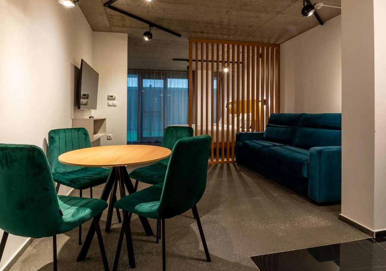 公寓式酒店 Noir Hotel 塞格德